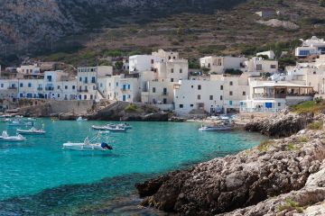 Seconda tappa: Levanzo, la perla nascosta