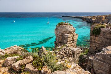 Cosa vedere a Favignana: le calette più belle